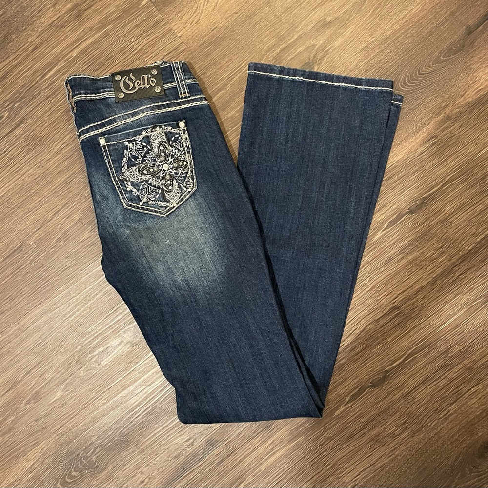 Cello jeweled pocket denim wide leg jeans Women’s SZ 11 distressed NWOT